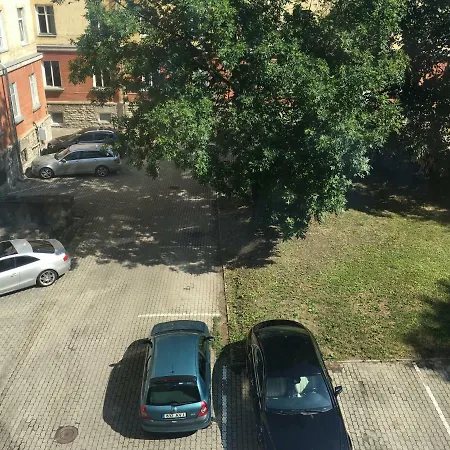 2 In The Center Of And Free Parking Tallinn